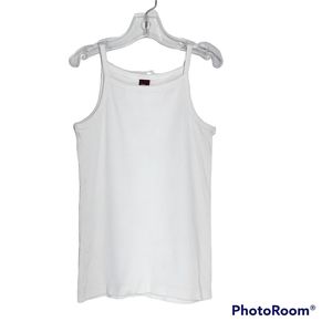 Simple White Tea Tank Top